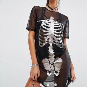 Missguided Halloween Skeleton Mesh T-Shirt Dress size large/ extra large.